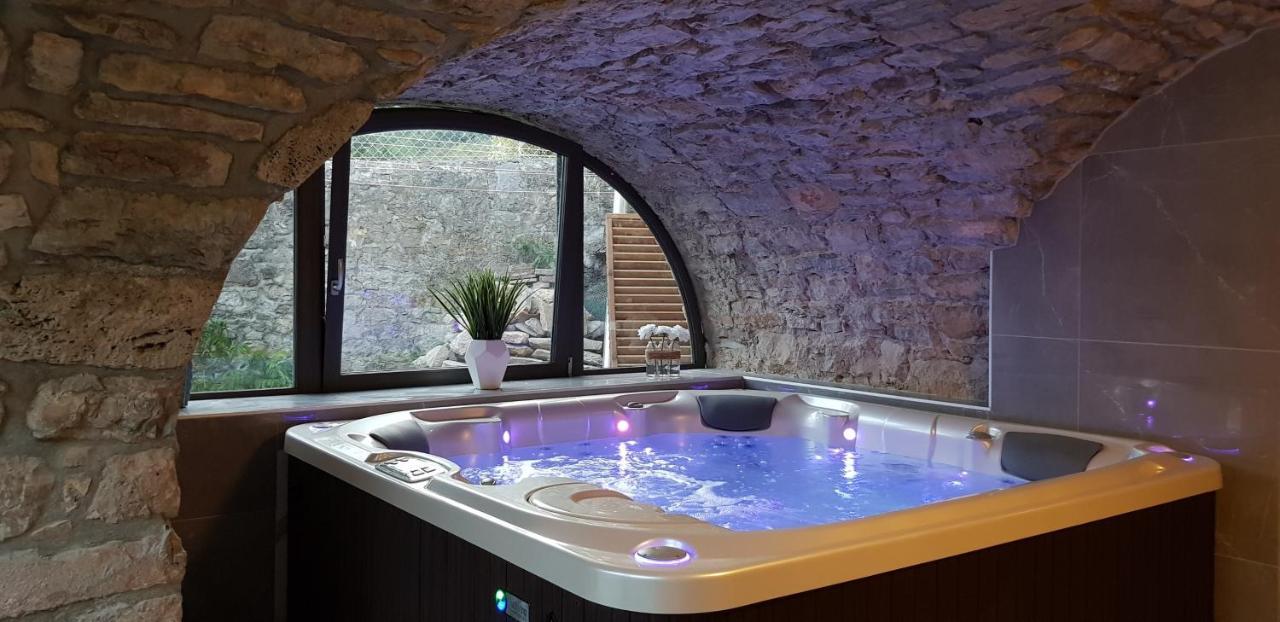 Compeyre Le Mas Rolland, Piscine Chauffee & Spa - Millau - Gorges Du Tarn מראה חיצוני תמונה